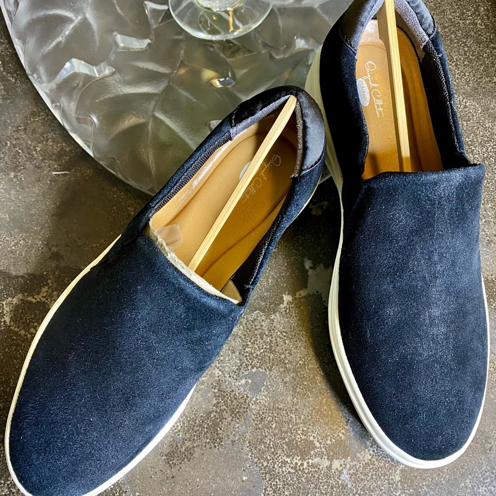 ATHLETA  Slip On Sneaker by Dr. Scholls Black Sz 7